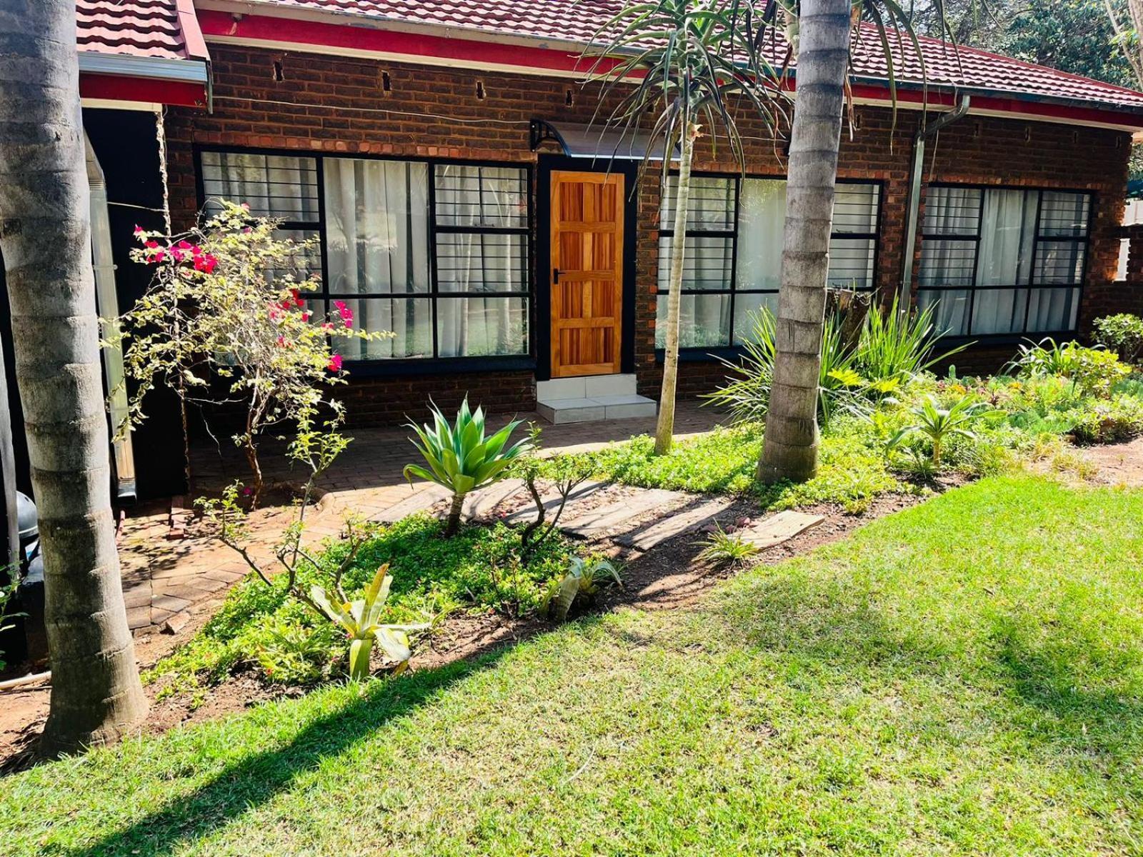 The Hart House Bed & Breakfast Hartbeespoort Exterior photo